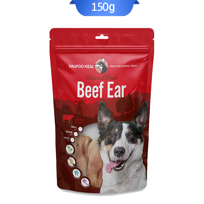 haapoomeal-beef-ear-150g تشویقی سگ هاپومیل مدل گوش گاو وزن 150 گرم که بسته بندی آن قرمز و تصویر سگ روی آن است.