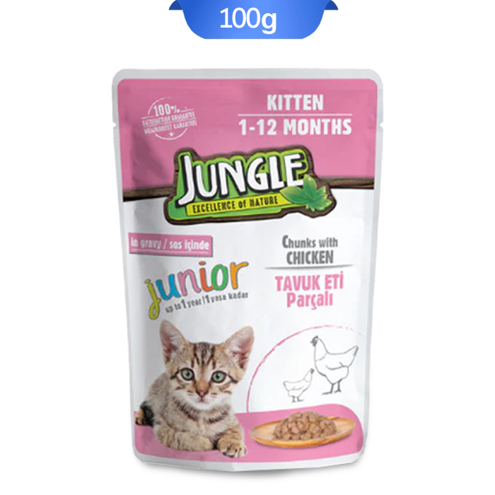 jungle-junior-chunks-with-chicken پوچ بچه گربه جانگل طعم مرغ وزن 100 گرم که بسته بندی آن صورتی و تصویر گربه روی آن است.